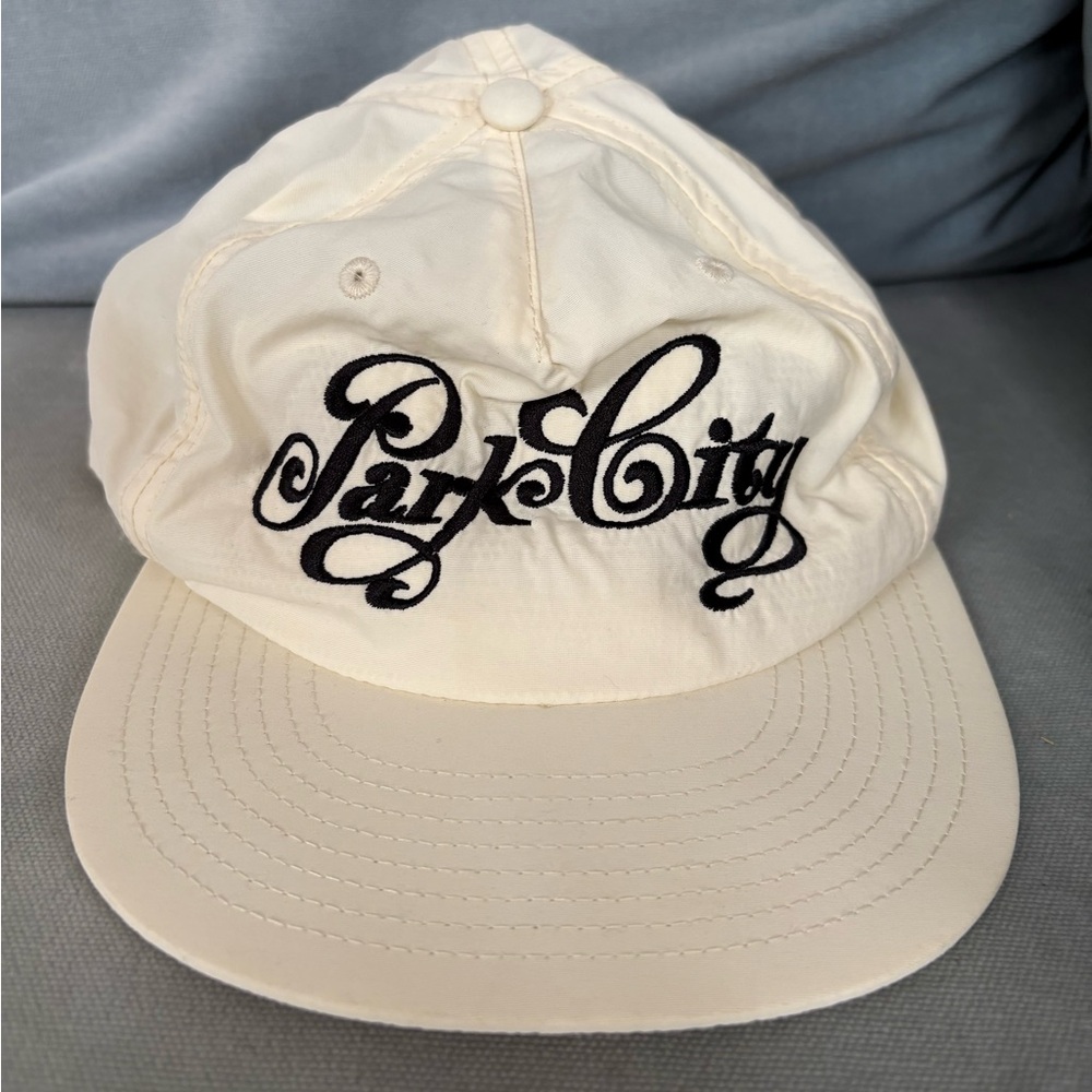 Cream Park City Cap